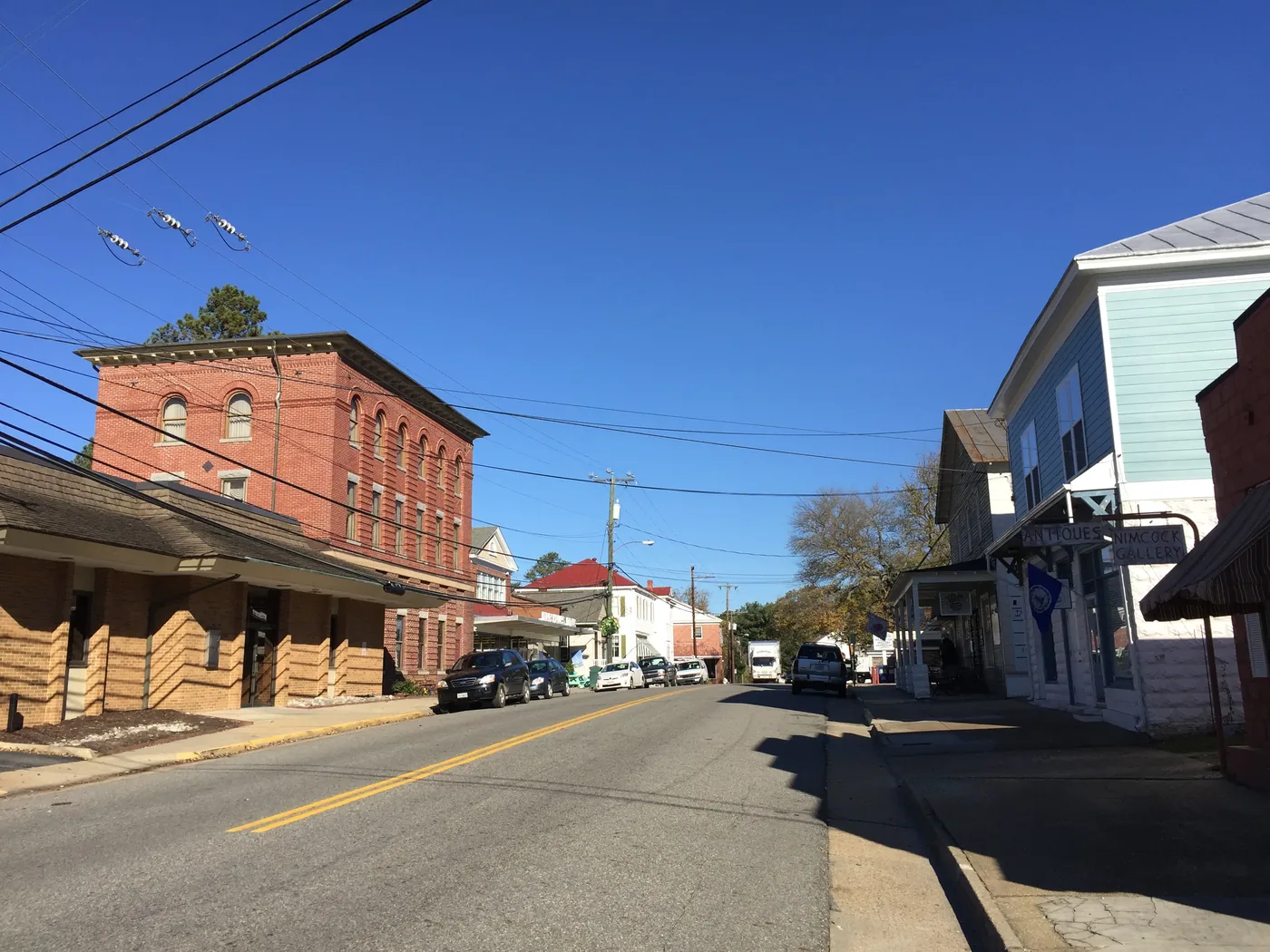 Historic buildings along a street in Urbanna, Virginia